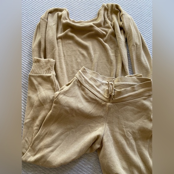 NASTY GAL Weekend Loading Knit Sweater and Joggers in STONE large SET - Picture 6 of 6